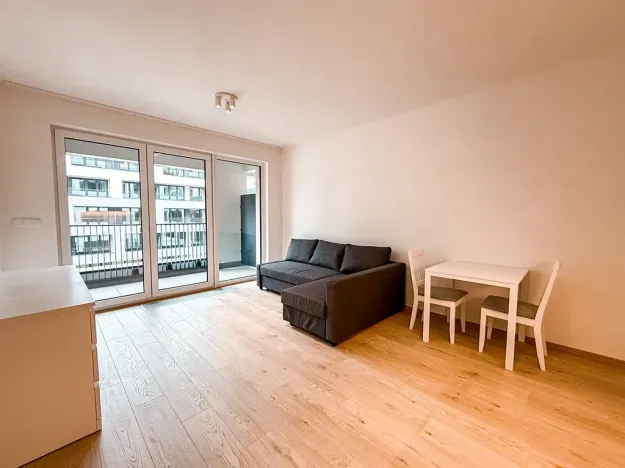 Pronájem bytu 1+kk, Praha - Hloubětín, Poděbradská, 37 m2