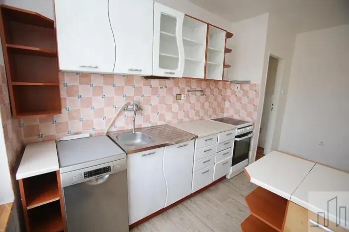 Prodej bytu 3+1, Libořice, 72 m2