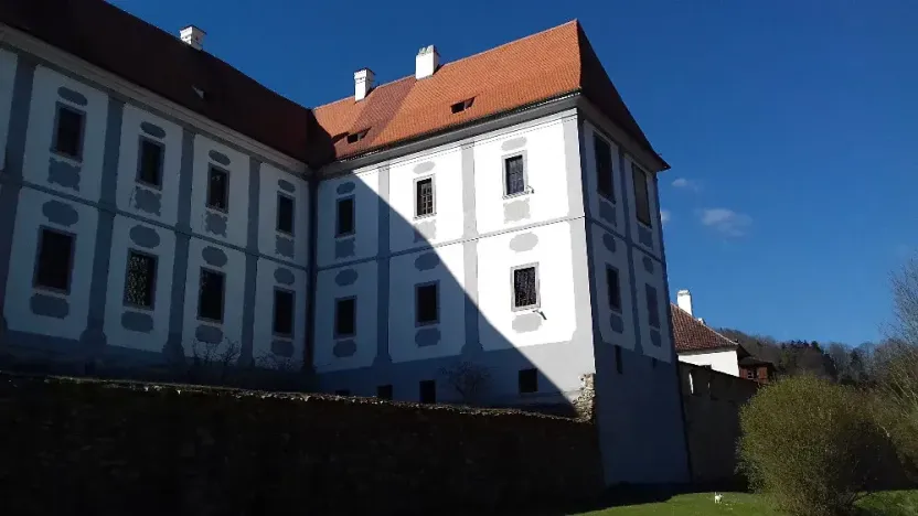 Prodej rodinného domu, Zlatá Koruna, 500 m2