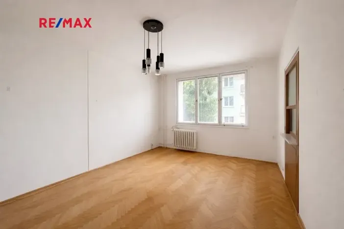 Prodej bytu 2+1, Kralovice, Průběžná, 49 m2