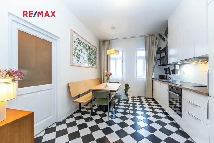 Pronájem bytu 3+kk, Praha - Žižkov, Milíčova, 75 m2