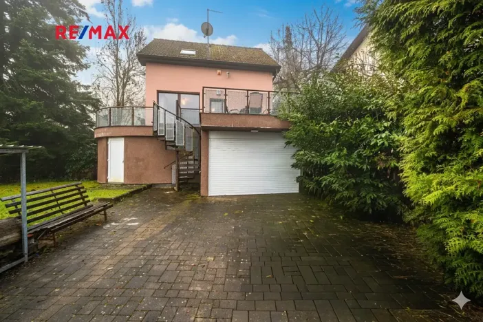 Pronájem rodinného domu, Mirošovice, Senohrabská, 150 m2