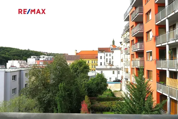 Pronájem bytu 1+kk, Praha - Košíře, Plzeňská, 35 m2