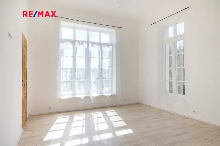 Prodej rodinného domu, Vráž, Nad Loděnicí, 219 m2