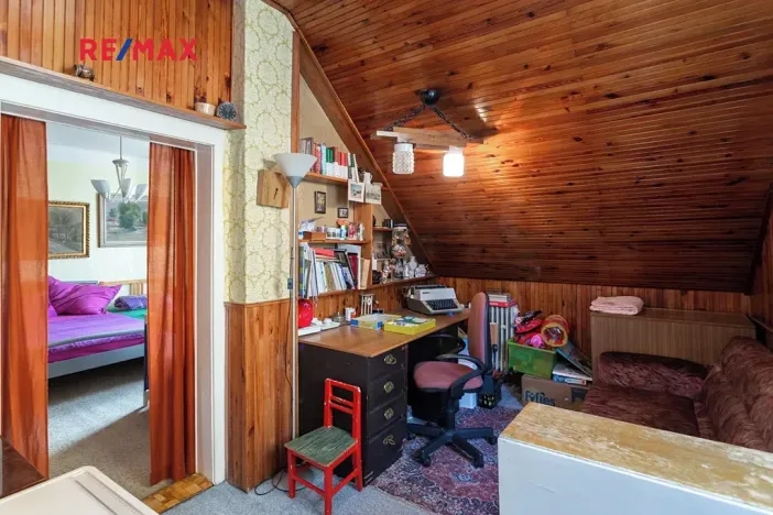 Prodej rodinného domu, Kamenné Žehrovice, Karlovarská třída, 120 m2