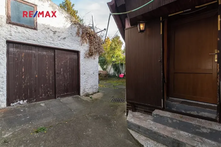 Prodej rodinného domu, Kamenné Žehrovice, Karlovarská třída, 120 m2