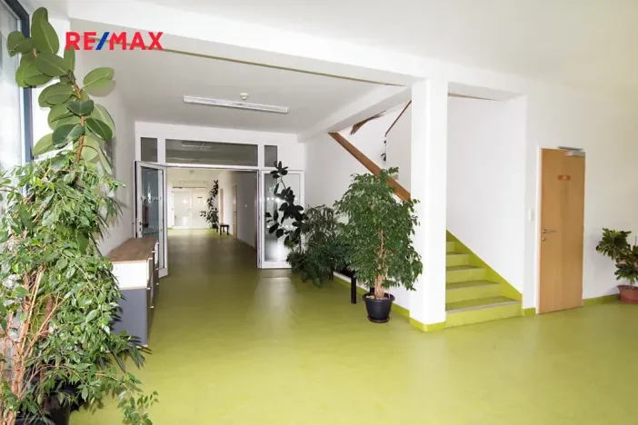 Pronájem kanceláře, Ústí nad Labem, náměstí Prokopa Velikého, 48 m2