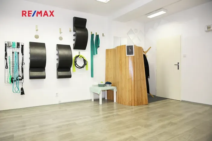 Pronájem komerční nemovitosti, Praha - Smíchov, Ostrovského, 30 m2