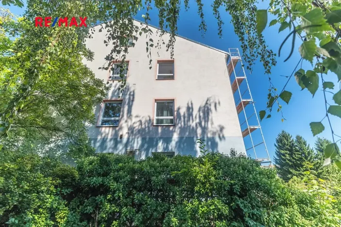 Prodej rodinného domu, Jaroměř, Husova, 700 m2