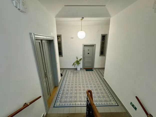 Prodej bytu 2+kk, Praha - Vinohrady, Laubova, 48 m2