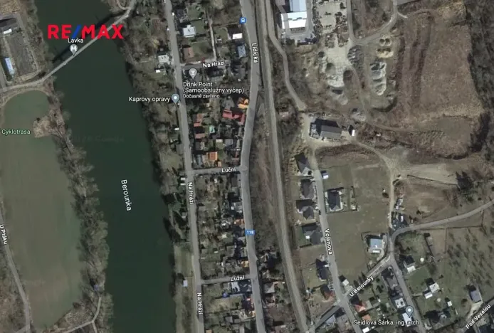 Prodej komerčního pozemku, Beroun, 3234 m2