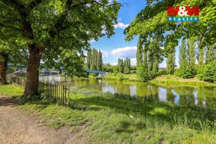 Pronájem bytu 1+kk, Plzeň - Jižní Předměstí, U Radbuzy, 29 m2