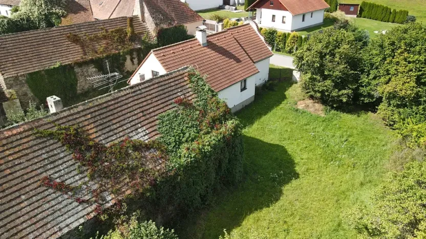 Prodej zemědělské usedlosti, Drhovle, 963 m2