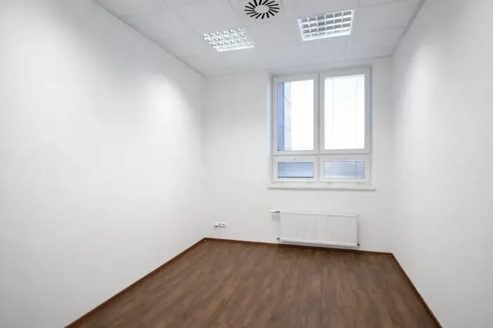Pronájem kanceláře, Praha - Libeň, Lihovarská, 76 m2
