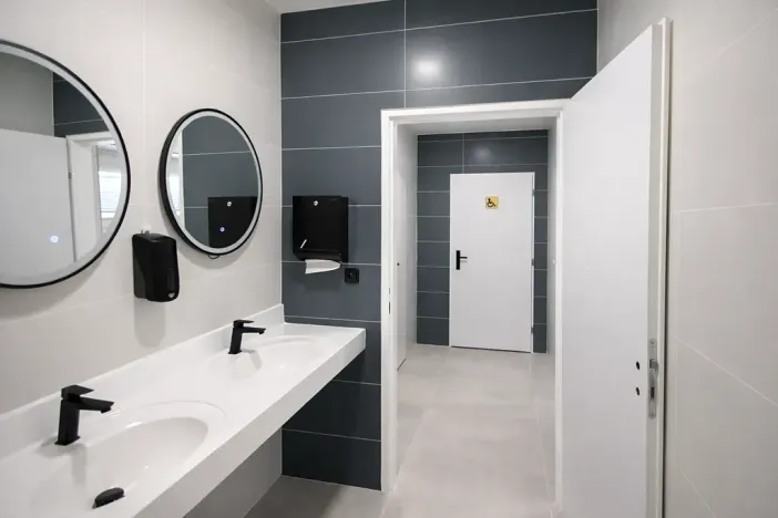 Pronájem kanceláře, Praha - Libeň, Lihovarská, 76 m2