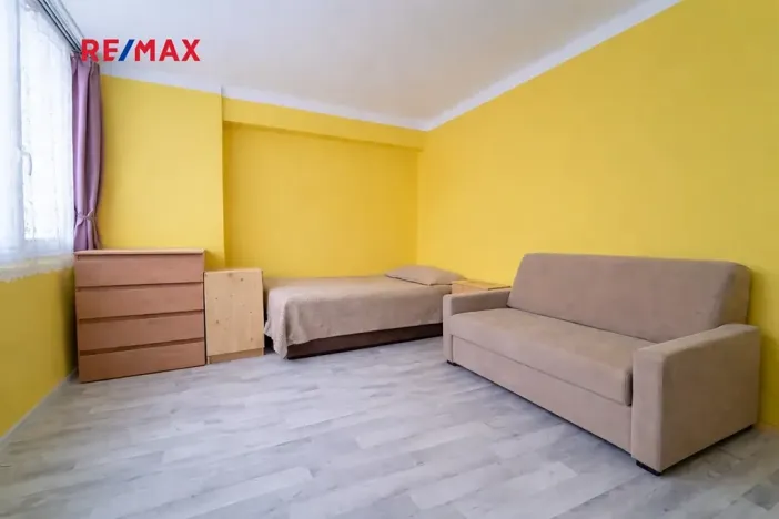 Prodej bytu 1+1, Kolín, Na Magistrále, 24 m2