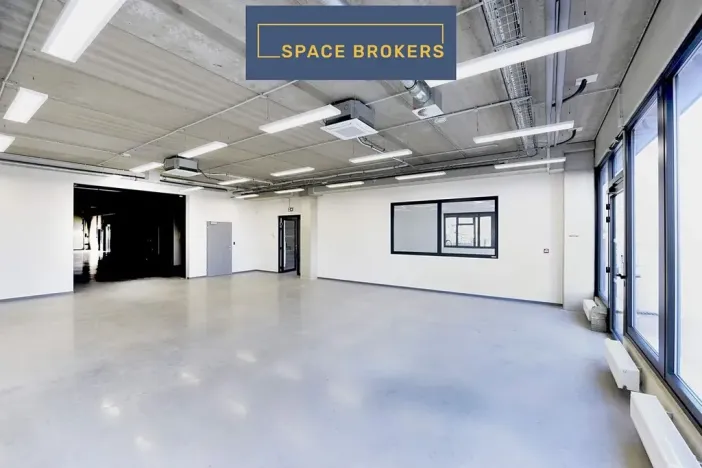 Pronájem obchodního prostoru, Praha - Horní Počernice, K Bílému vrchu, 4500 m2