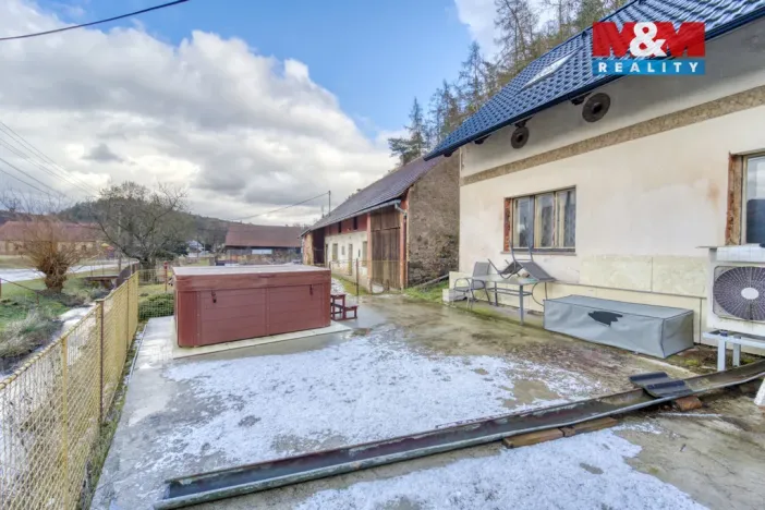 Prodej rodinného domu, Hlohovice - Hlohovičky, 53 m2