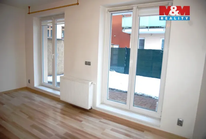 Pronájem bytu 2+kk, Jičín - Valdické Předměstí, Zahradní, 45 m2