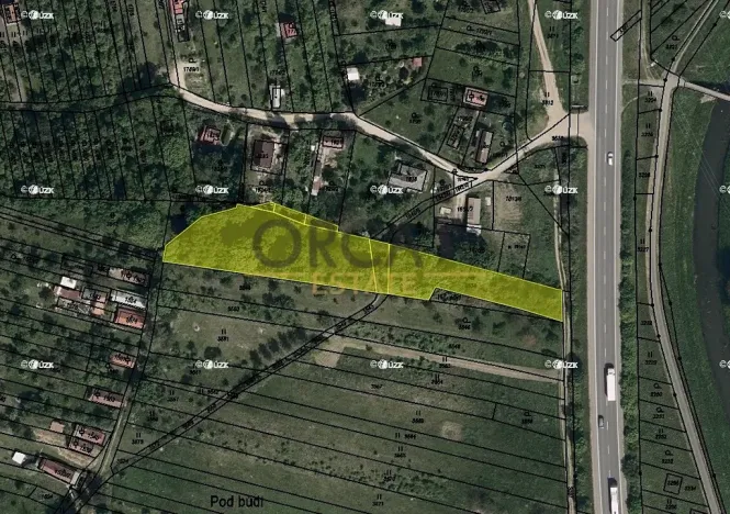 Prodej pole, Uherský Brod, 2523 m2