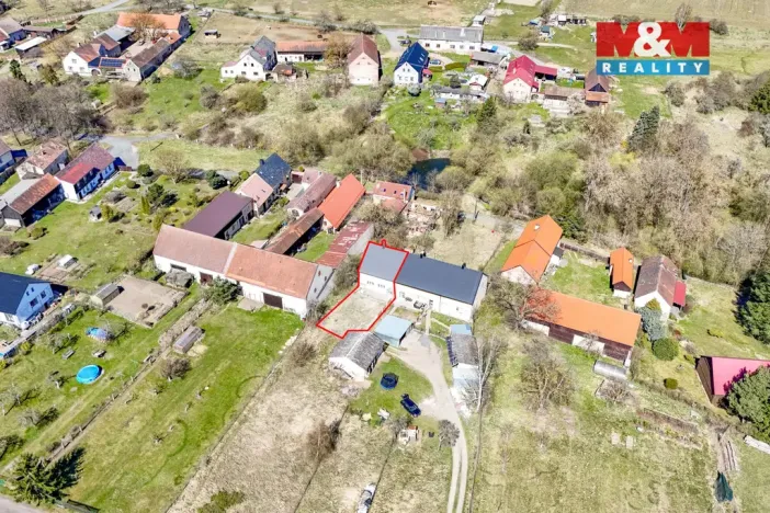 Prodej bytu 2+1, Planá - Svahy, 67 m2