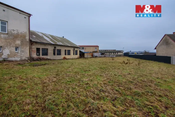 Pronájem obchodního prostoru, Plazy, 675 m2