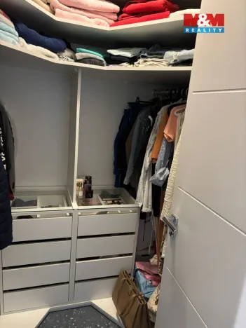 Prodej bytu 3+kk, Nehvizdy, Pražská, 63 m2