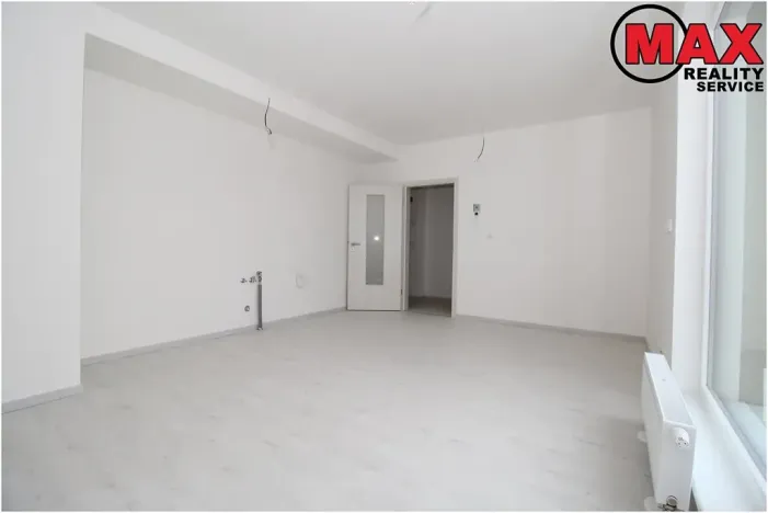 Pronájem bytu 1+kk, Odolena Voda, Pod Sokolákem, 33 m2