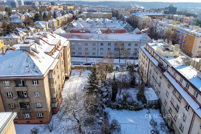 Prodej bytu 1+kk, Praha - Žižkov, Jeseniova, 28 m2