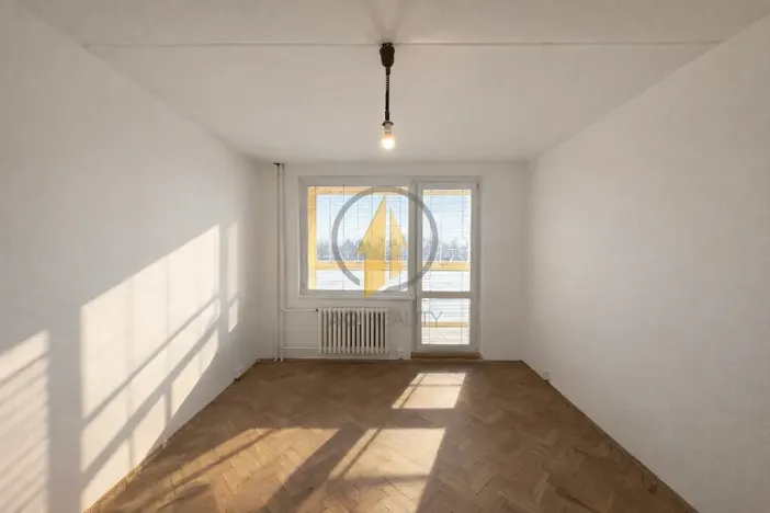 Prodej bytu 2+1, Jičín, Nám. V. Čtvrtka, 65 m2