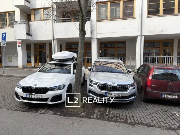 Pronájem kanceláře, Praha - Smíchov, Ostrovského, 90 m2