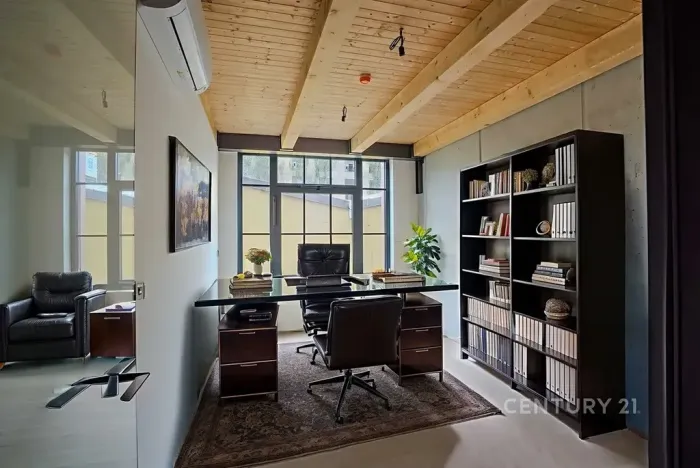 Prodej kanceláře, Praha - Vysočany, Kolbenova, 176 m2