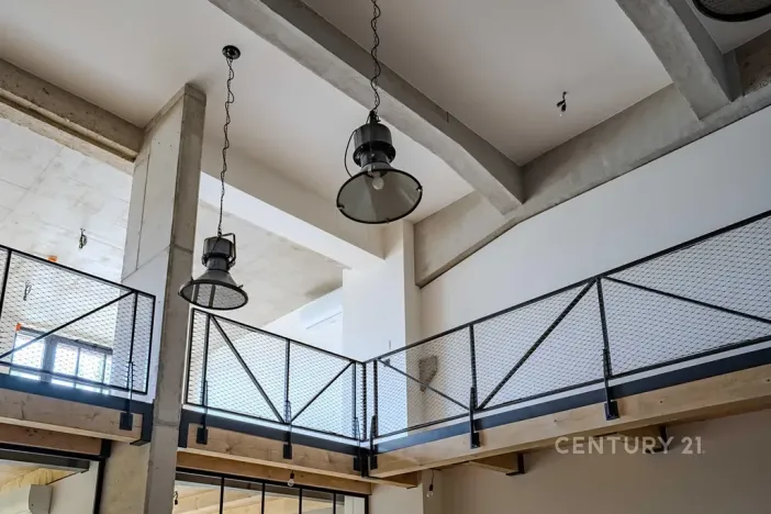 Prodej atypického bytu, Praha - Vysočany, Kolbenova, 176 m2