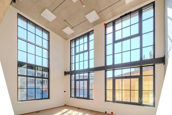 Prodej kanceláře, Praha - Vysočany, Kolbenova, 144 m2