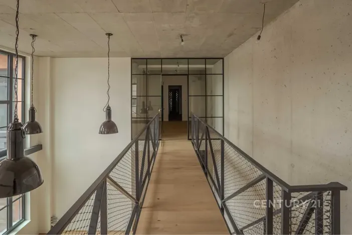 Prodej kanceláře, Praha - Vysočany, Kolbenova, 181 m2