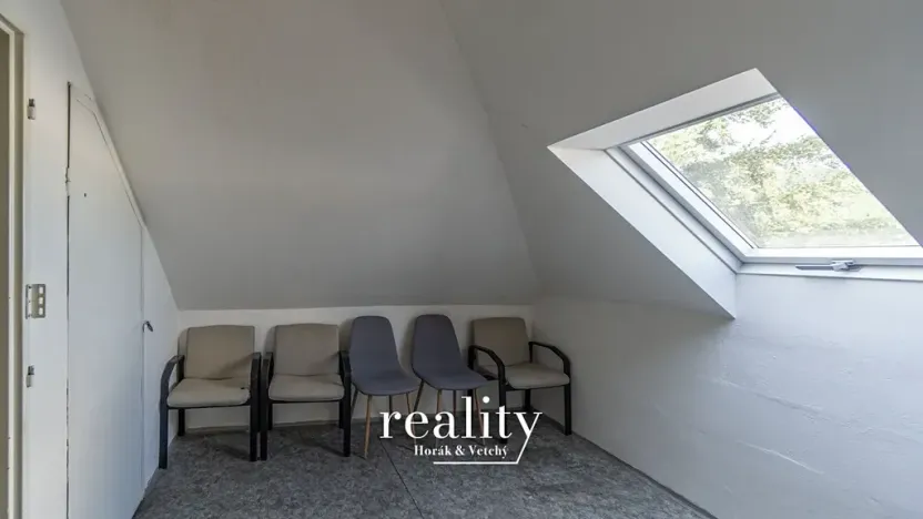 Pronájem výrobních prostor, Šebrov-Kateřina, 243 m2