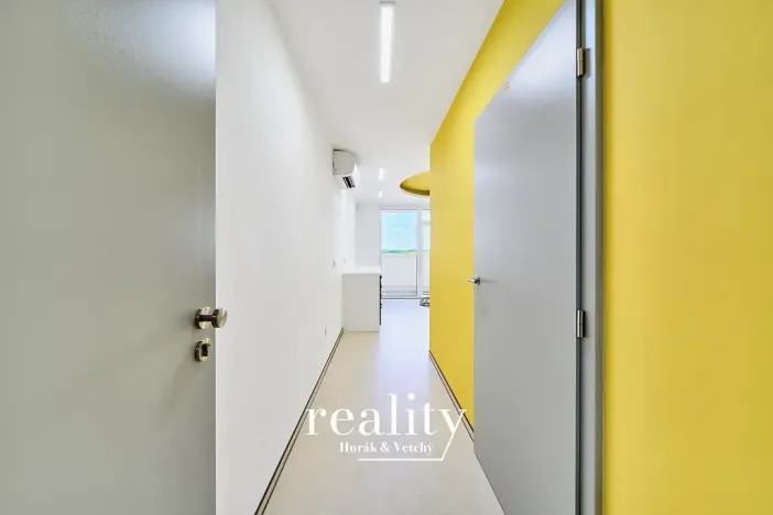 Pronájem ordinace, Znojmo, 28 m2