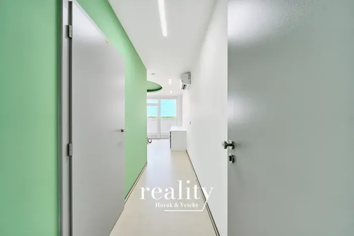 Pronájem ordinace, Znojmo, 28 m2