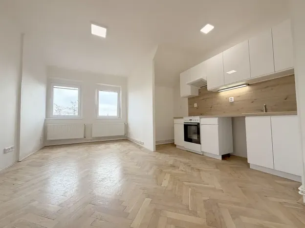 Pronájem bytu 2+kk, Praha - Krč, U krčské vodárny, 40 m2
