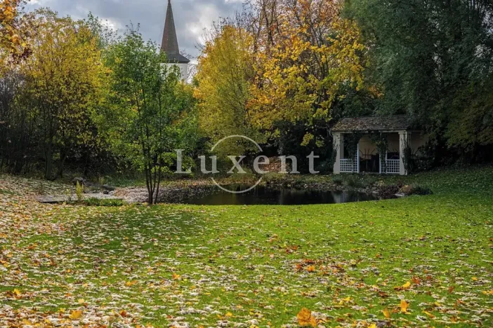 Prodej domu, Trnová, 1585 m2