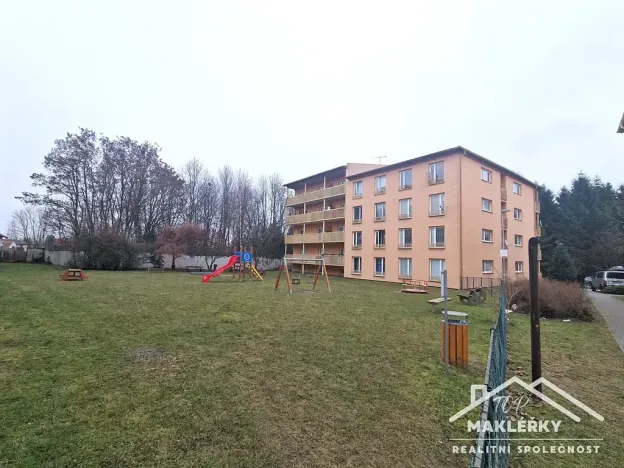 Prodej bytu 1+kk, Jesenice, V Lázních, 30 m2