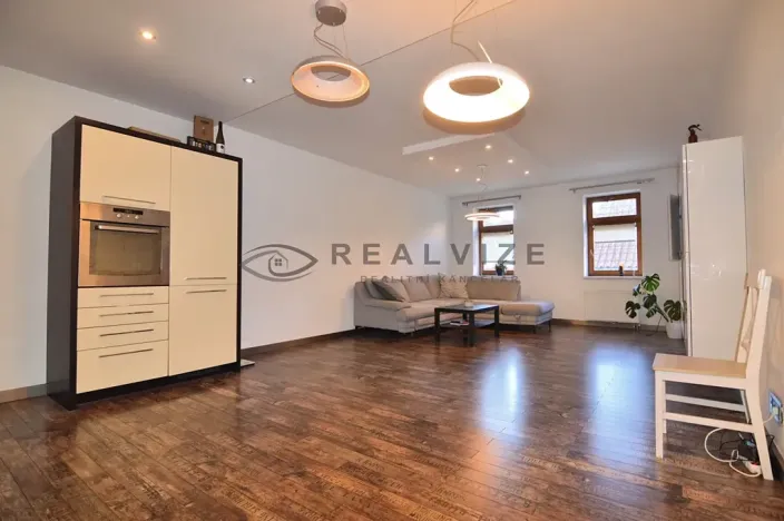 Pronájem bytu 3+kk, České Budějovice, Plachého, 90 m2