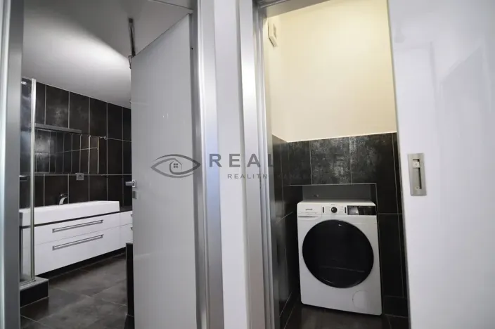 Pronájem bytu 3+kk, České Budějovice, Plachého, 90 m2