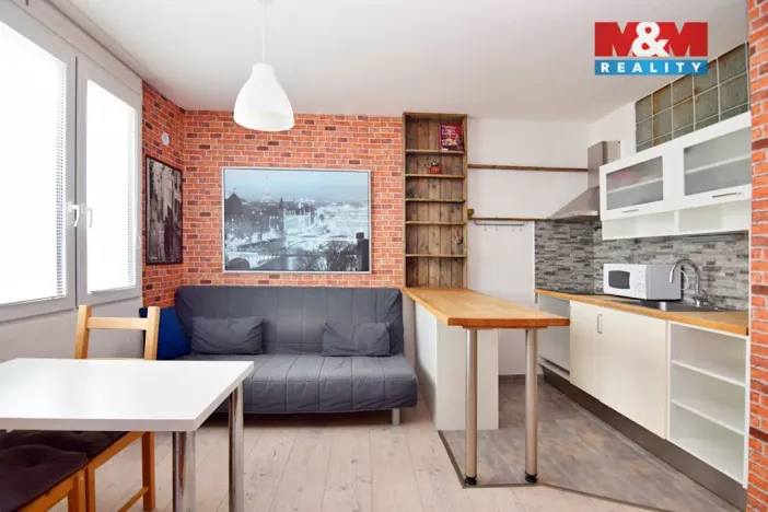 Pronájem bytu 1+1, Děčín - Děčín IX-Bynov, Kyjevská, 34 m2