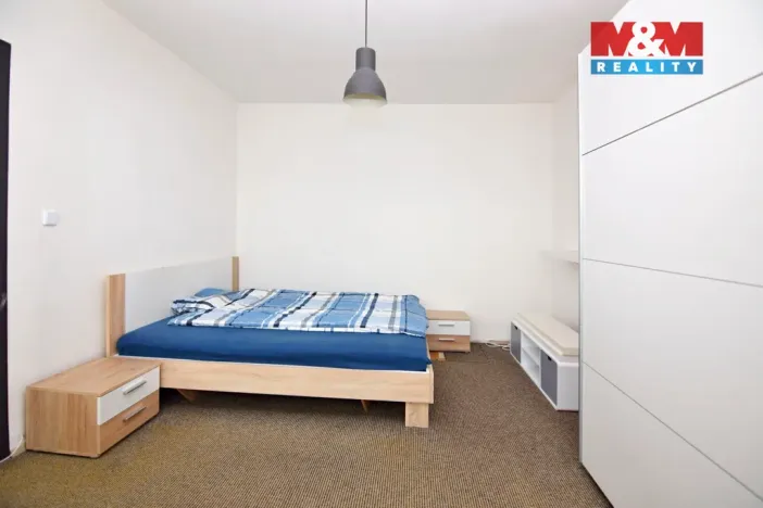 Pronájem bytu 1+1, Děčín - Děčín IX-Bynov, Kyjevská, 34 m2