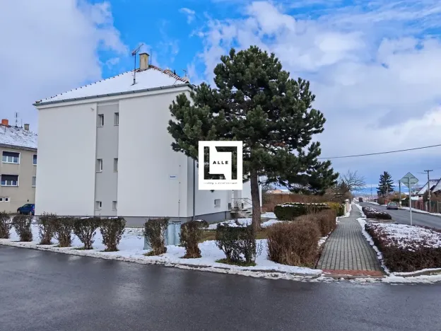 Pronájem bytu 2+1, Křelov-Břuchotín, Večeřova, 50 m2