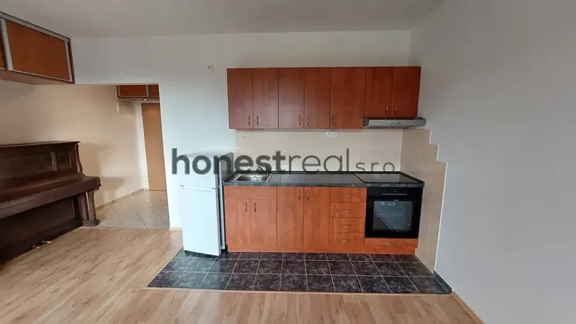 Pronájem bytu 1+kk, Brno, Nadační, 36 m2