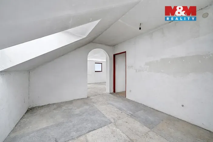 Prodej rodinného domu, Cerekvice nad Loučnou, 408 m2