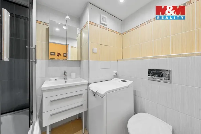 Prodej bytu 2+1, Děčín - Děčín III-Staré Město, Žerotínova, 60 m2