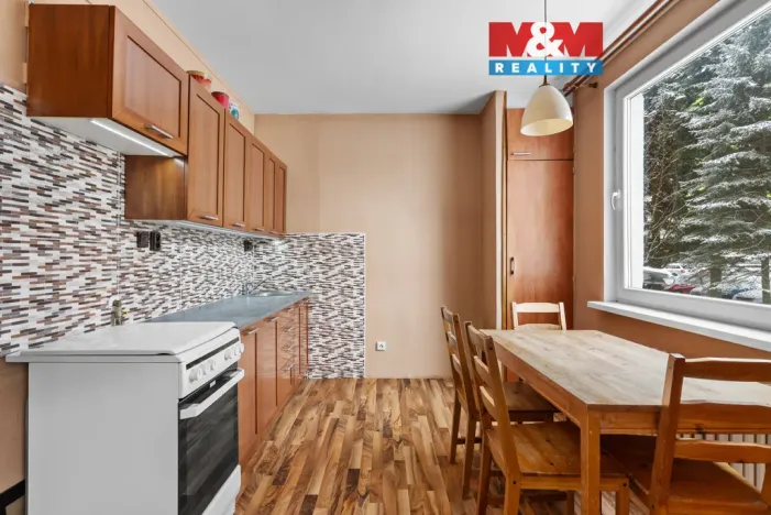 Prodej bytu 5+1, Vrchlabí, Školní, 87 m2